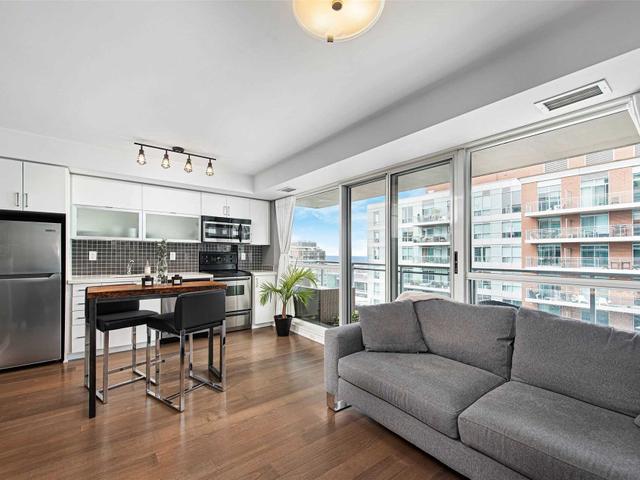 2212 - 80 Western Battery Rd S