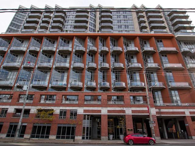 604 - 255 Richmond St E