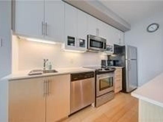 1412 - 1171 Queen St W