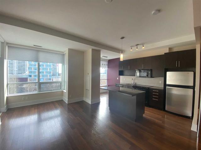 519 - 120 Homewood Ave