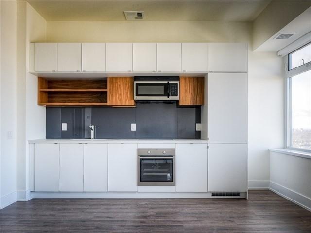 1802 - 111 St Clair Ave W