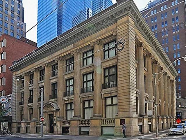 311 - 73 Richmond St W