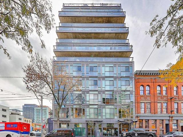 702 - 127 Queen St E