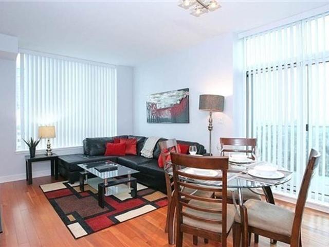 UPH05 - 1 Avondale Ave