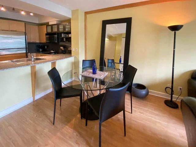 503 - 36 Blue Jays Way