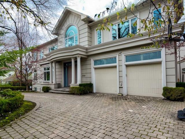 10 Alexandra Wood