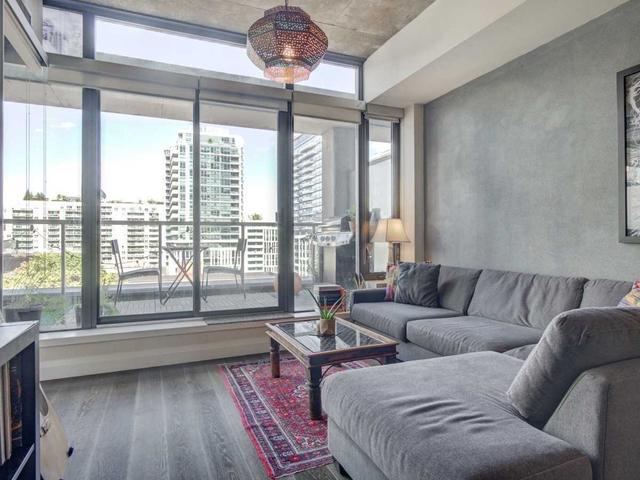 703 - 138 Princess St E