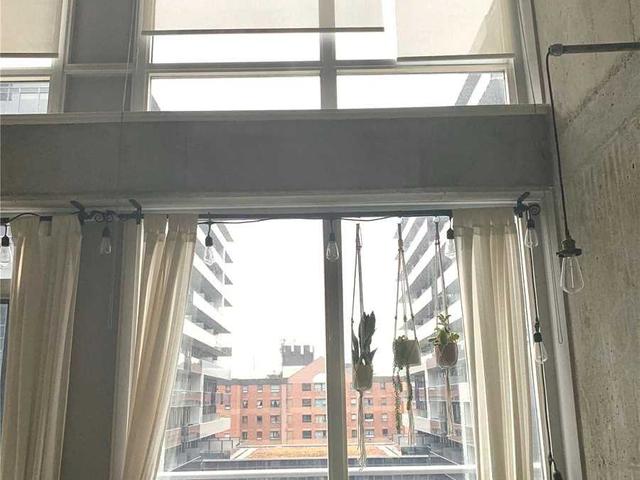 819 - 1029 King St W