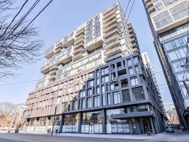412 - 111 Bathurst St