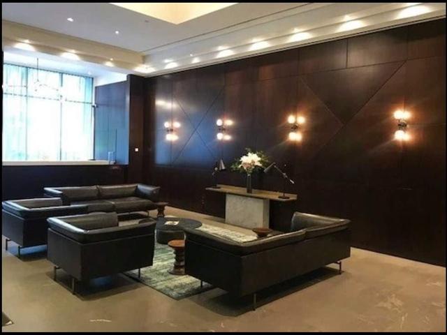 532 - 36 Blue Jays Way