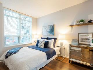 1208 - 38 Joe Shuster Way