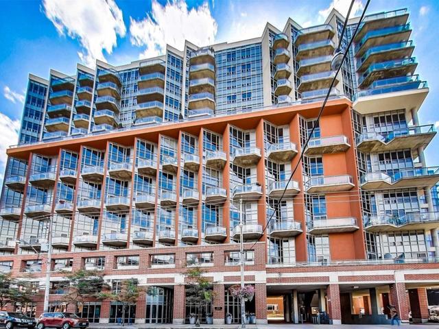 1102 - 255 Richmond St E