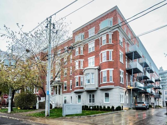 206 - 385 Brunswick Ave