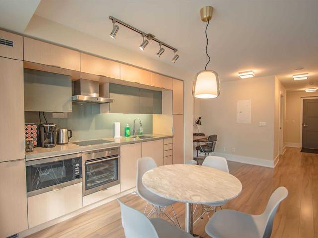 603 - 300 Front St W