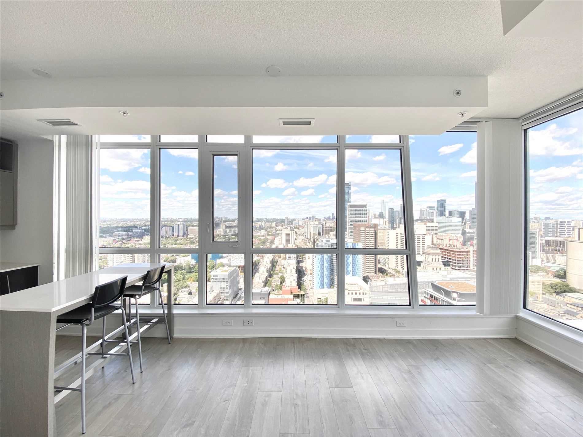 3902 30 Nelson St, Toronto Leased, C4976161 Condos.ca