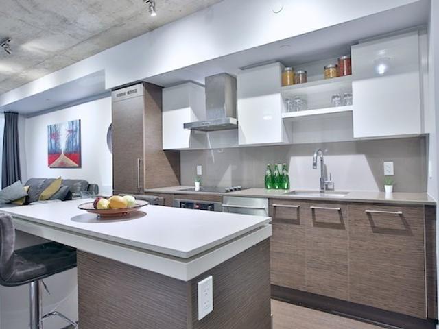 351 - 1030 King St W