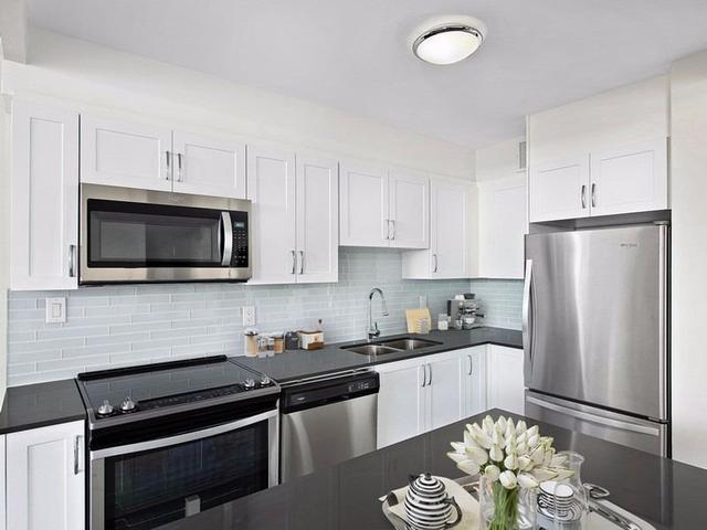 703 - 65 Forest Manor Rd