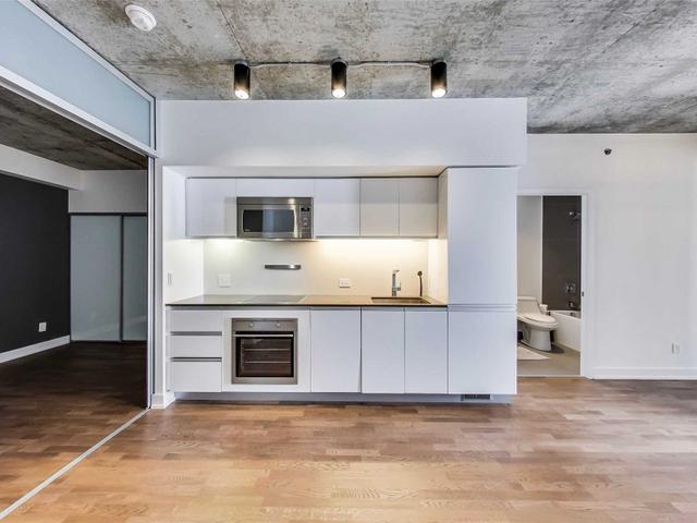 703 - 20 Gladstone Ave