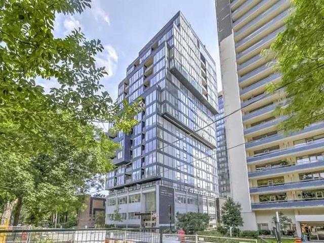 1004 - 17 Dundonald St