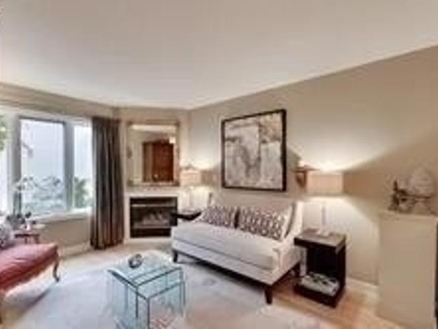 TH 11 - 232 St George St