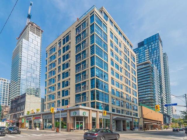 209 - 8 Wellesley St E