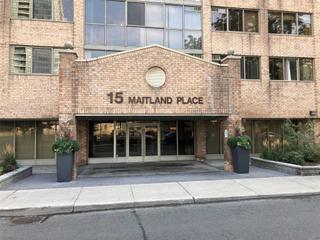 910 - 15 Maitland Pl