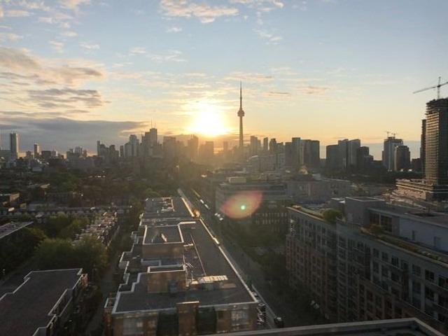 PH10 - 1030 King St W