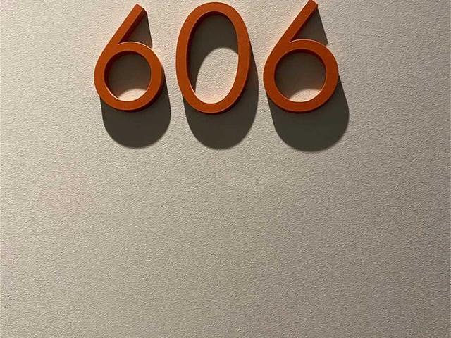 606 - 60 Colborne St