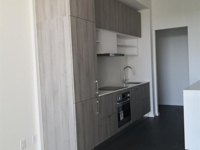 1243 - 8 Hillsdale Ave