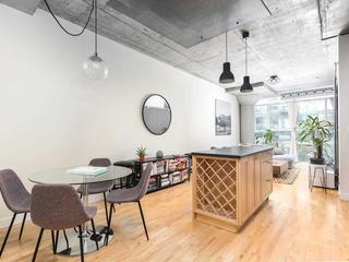 308 - 32 Stewart St