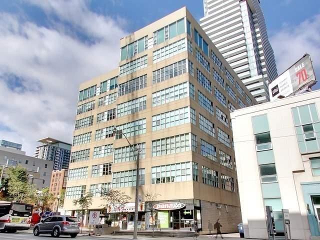 PH05 - 188 Eglinton Ave E