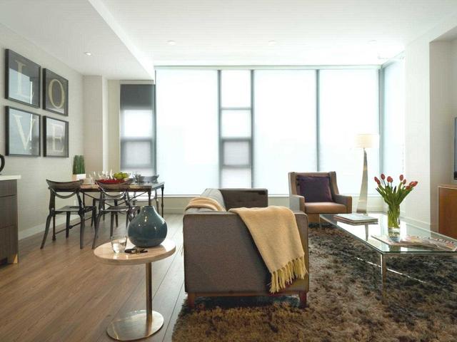 PH05 - 188 Eglinton Ave E