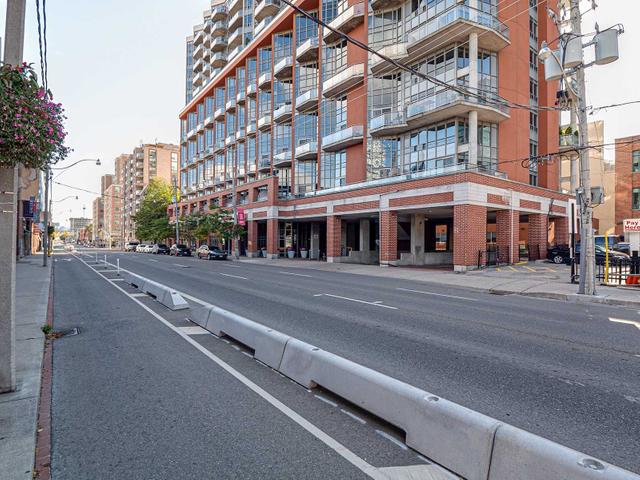 214 - 255 Richmond St E