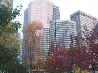 1401 - 1001 Bay St