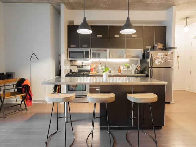 308 - 60 Bathurst St