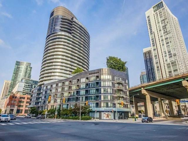 1603 - 38 Dan Leckie Way