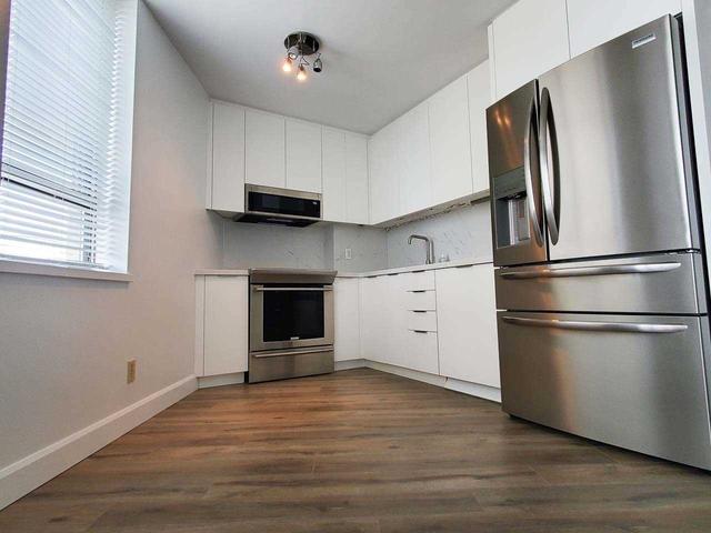 1405 - 260 Queens Quay St W