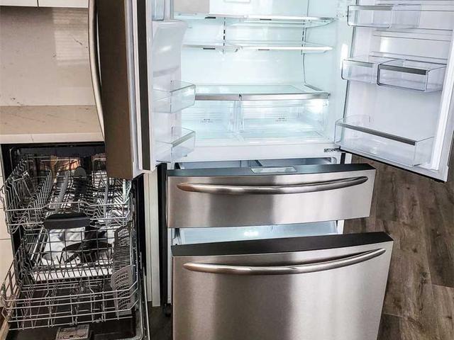 1405 - 260 Queens Quay St W