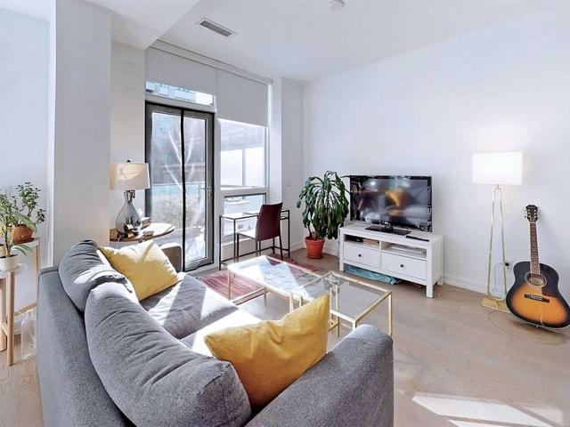 102 - 377 Madison Ave