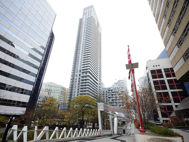 2203 - 300 Front St W