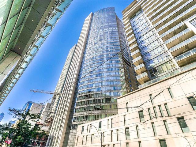 2313 - 210 Victoria St