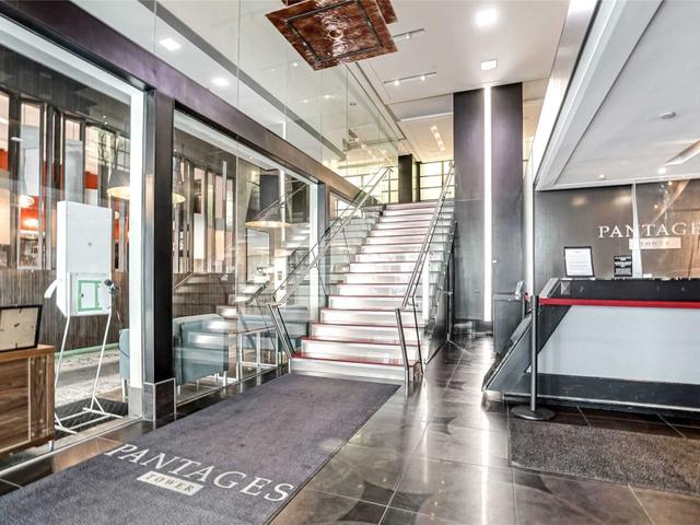 2313 - 210 Victoria St