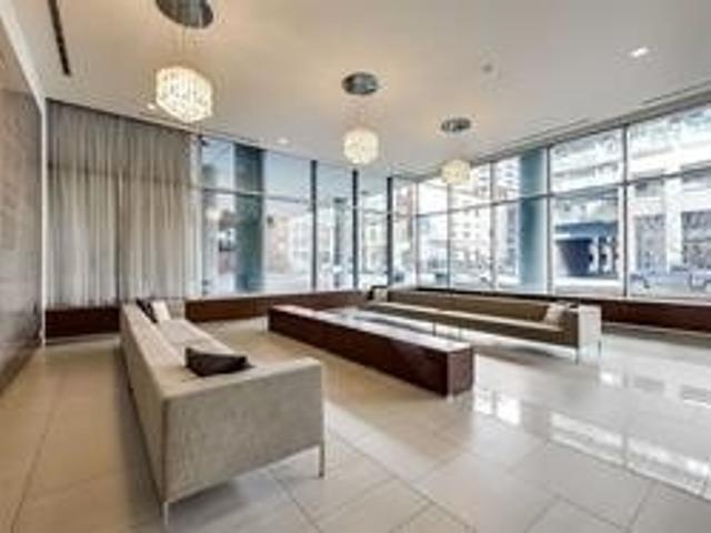 1006 - 116 George St