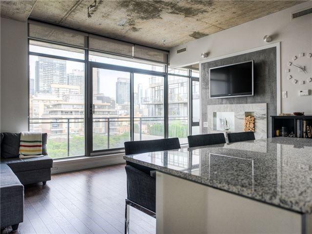 810 - 10 Morrison St