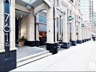 3613 - 761 Bay St