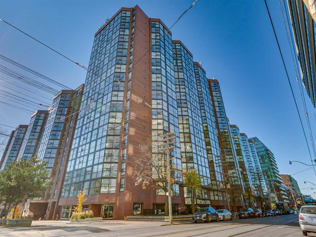 1712 - 705 King St St W