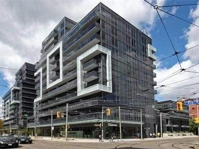 502 - 1030 King St W