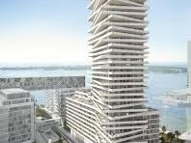 2802 - 15 Queens Quay E