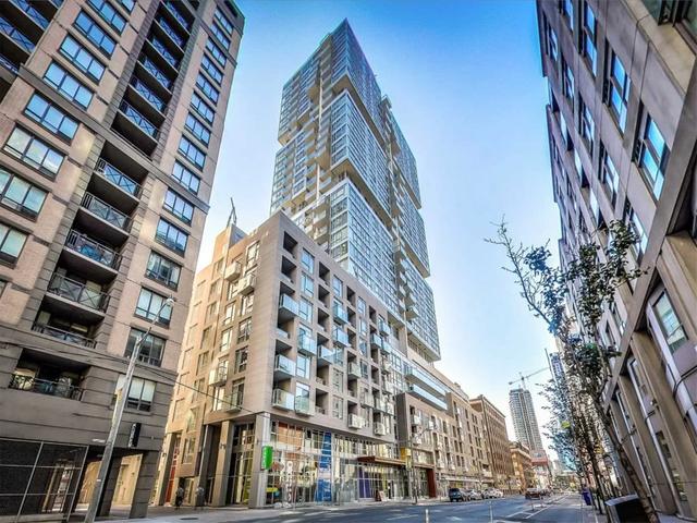 3105 - 199 Richmond St W