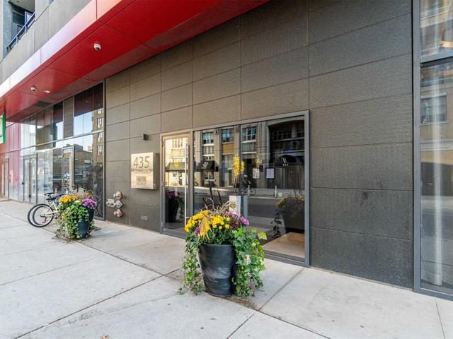 905 - 435 Richmond St W